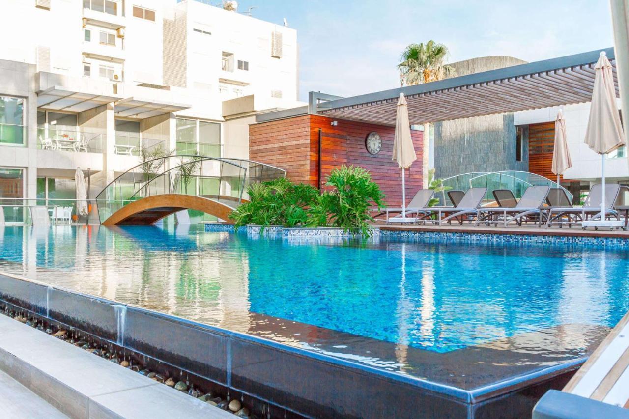 Opera Exclusive Apts By Trulycyprus Limisso Esterno foto